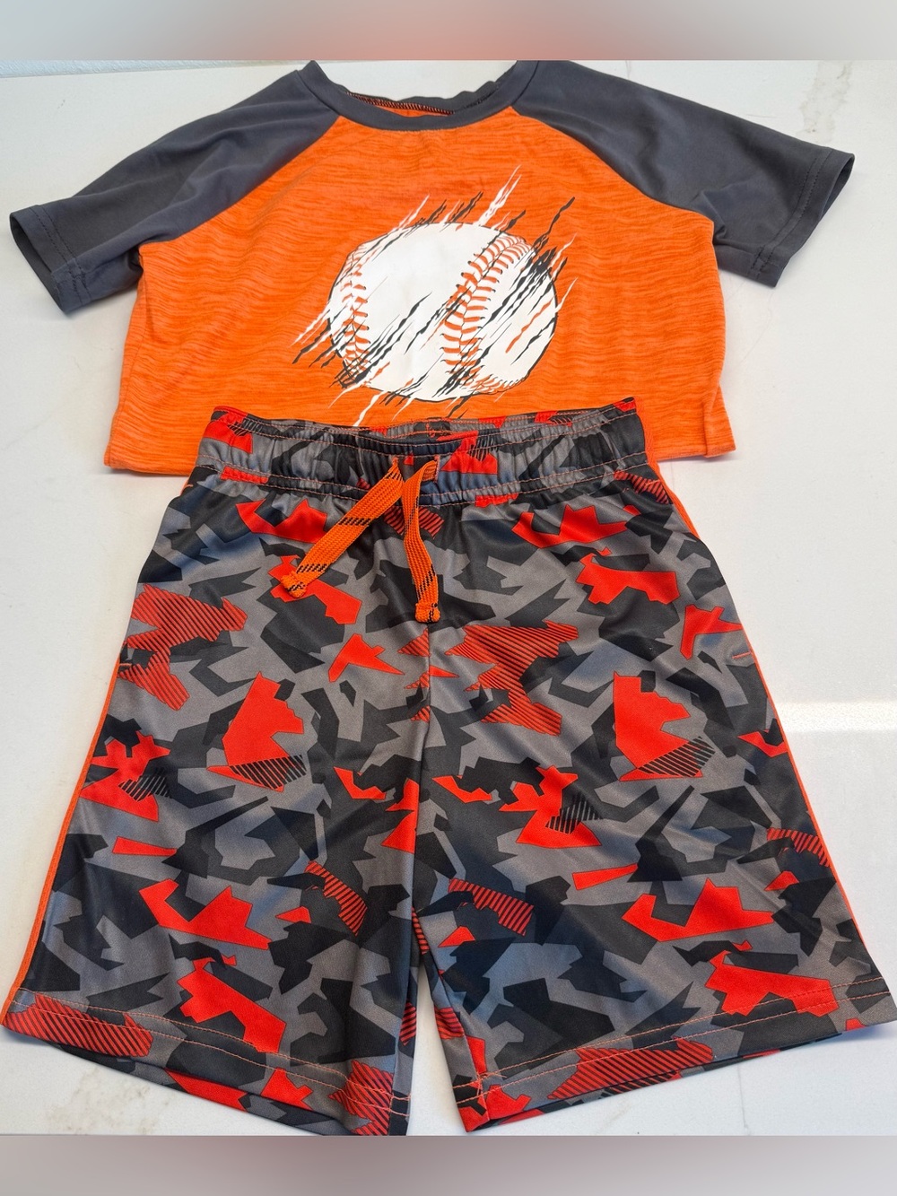 Jumping Beans Active Boys Size 5 Baseball Outfit Set Shirt & Camo Shorts